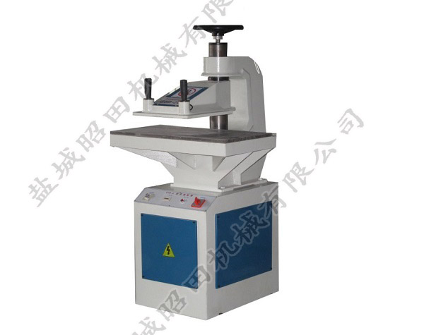 摇臂式液压下料机正面图片